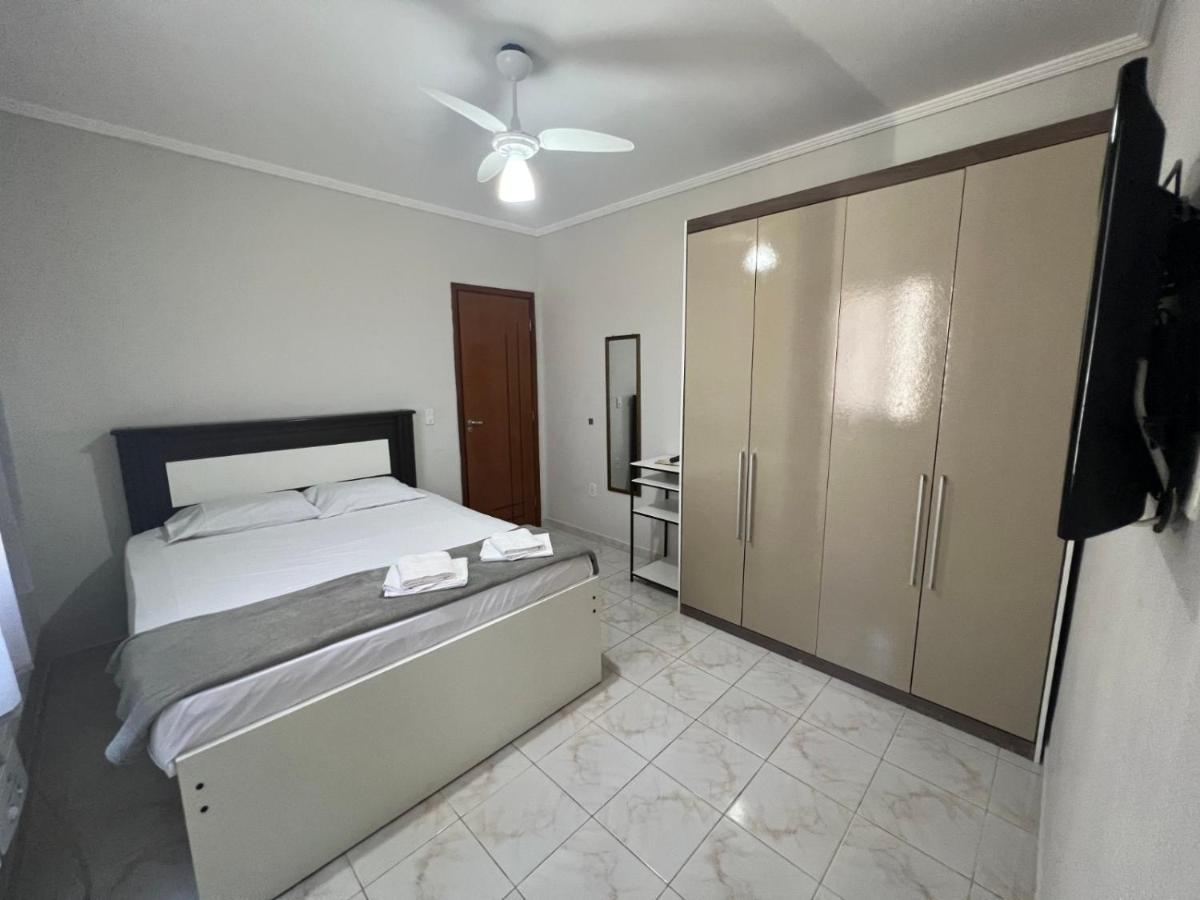 פראייה גראנדה Apartamento Guilhermina De Frente Para O Mar מראה חיצוני תמונה
